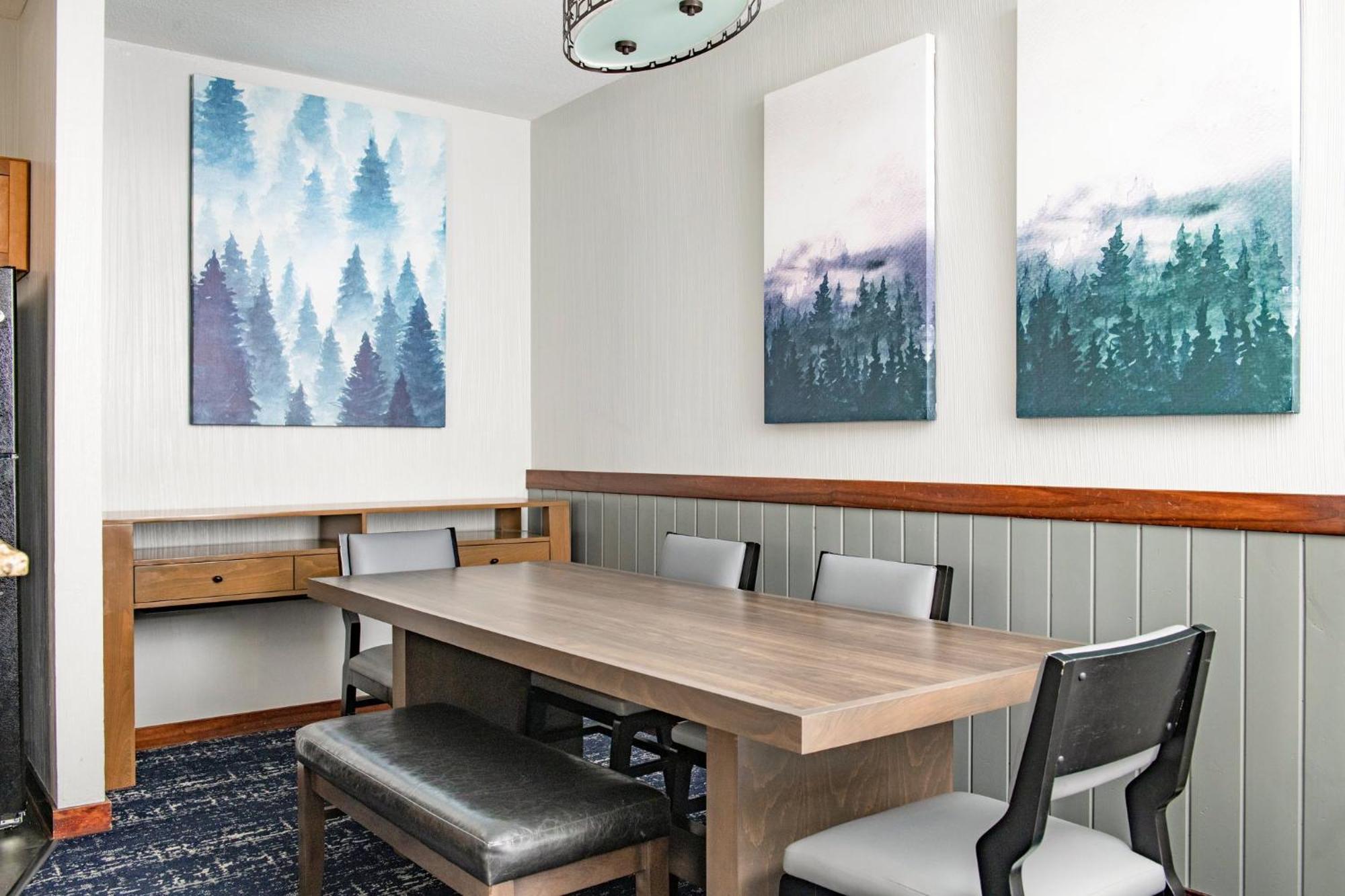Club Wyndham Glacier Canyon Lake Delton Exterior foto