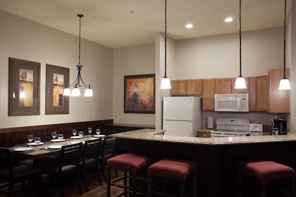 Club Wyndham Glacier Canyon Lake Delton Quarto foto