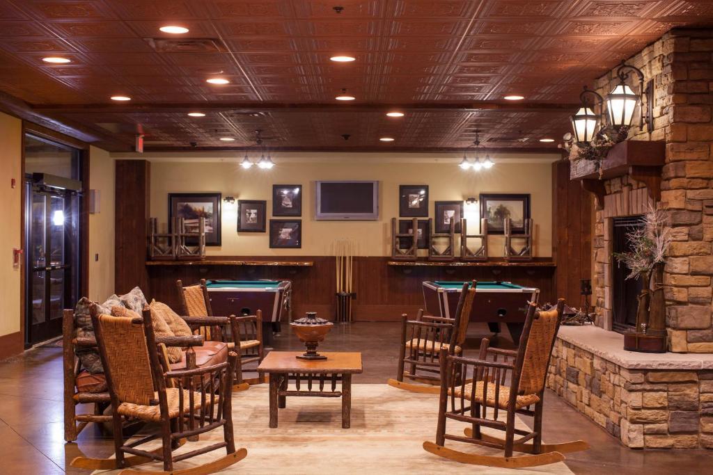 Club Wyndham Glacier Canyon Lake Delton Exterior foto